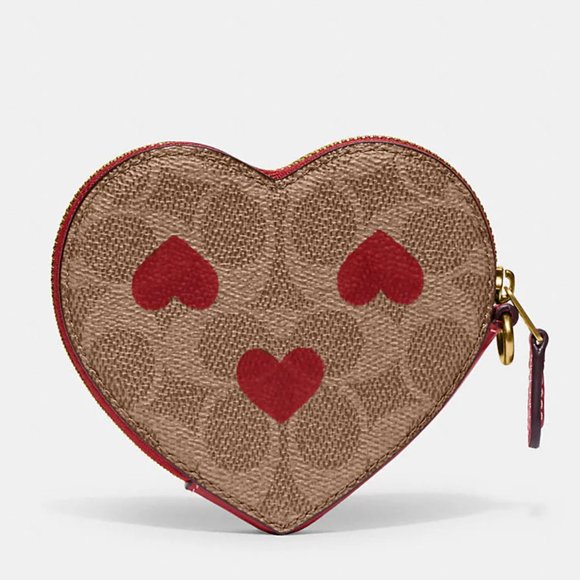 ❤️ Coach Heart Wristlet In Signature Canvas With Heart Print - Picture 5 of 12